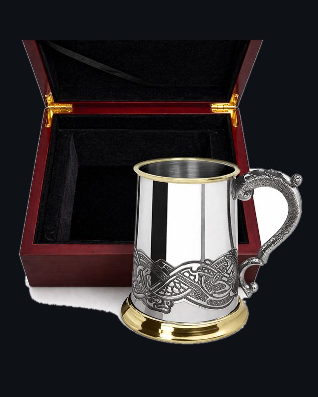 1 Pint Pewter and Brass Beer Mug Tankard With Celtic Design in Wooden Gift Box