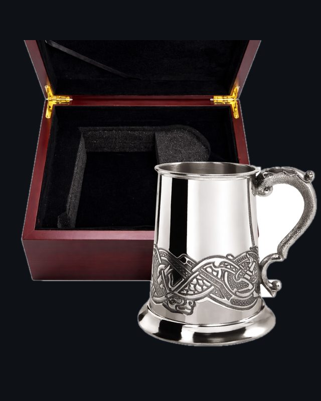 1 Pint Pewter Beer Mug Tankard with Intricate Celtic Design in Wooden Gift Box