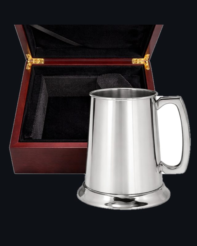 1 Pint Pewter Tankard in Wooden Gift Box