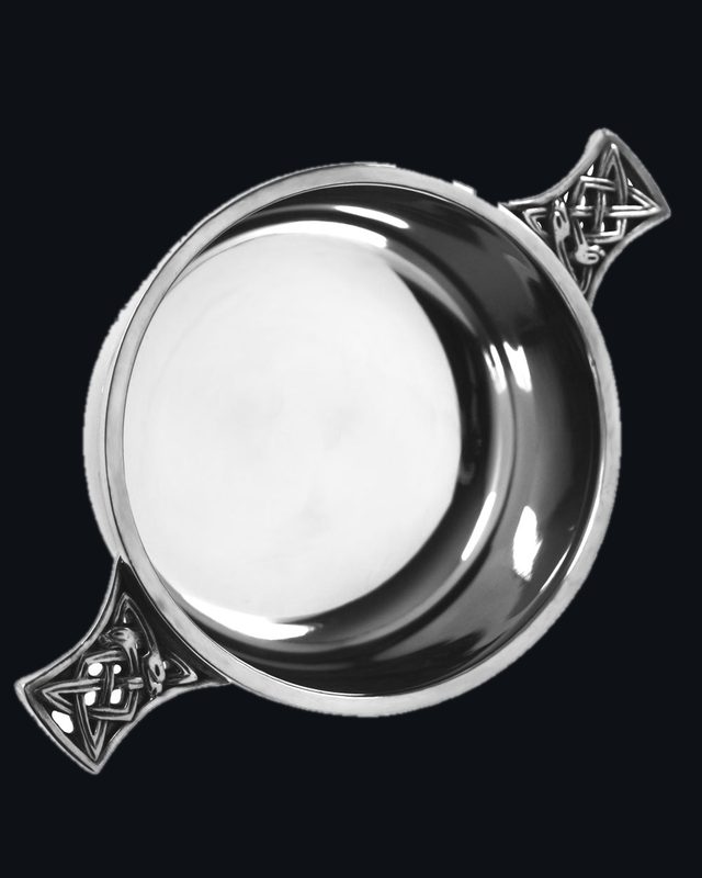 3.5 Inch Celtic Knot Handle Pewter Quaich Bowl